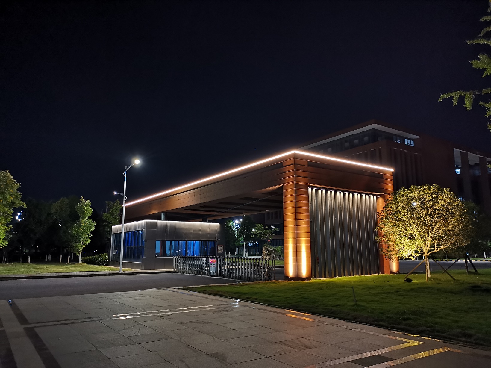 ���g22 - �ٷ���վ -- ÿ���о�ϲ