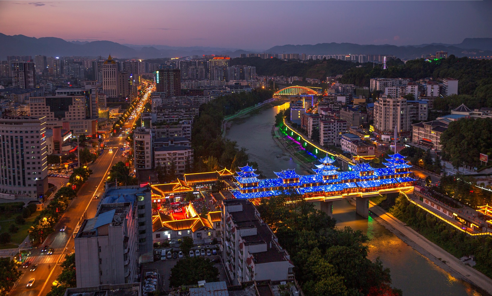 ���g22 - �ٷ���վ -- ÿ���о�ϲ