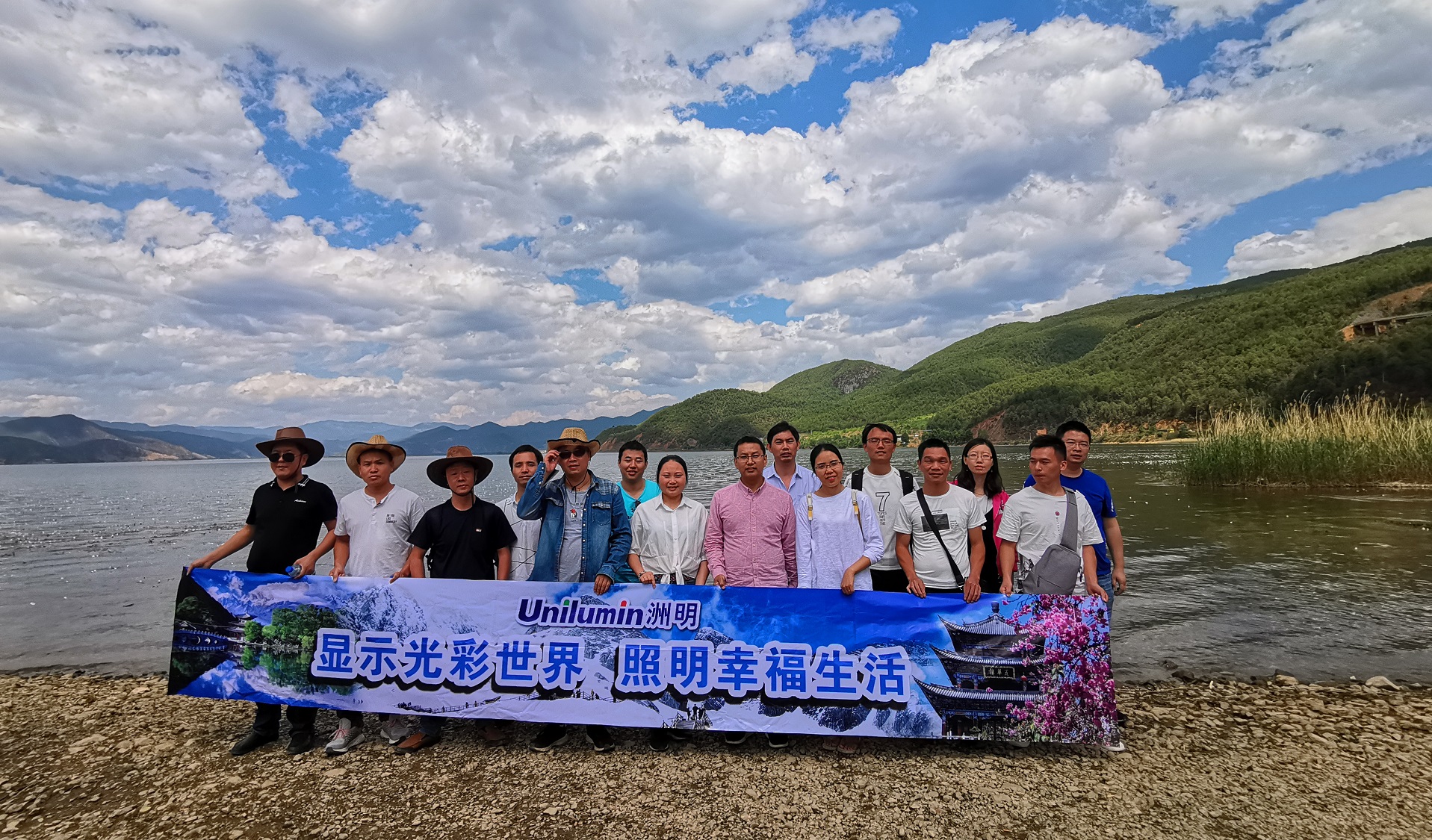 ���g22 - �ٷ���վ -- ÿ���о�ϲ