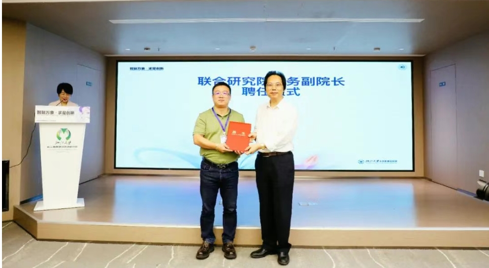 ���g22 - �ٷ���վ -- ÿ���о�ϲ