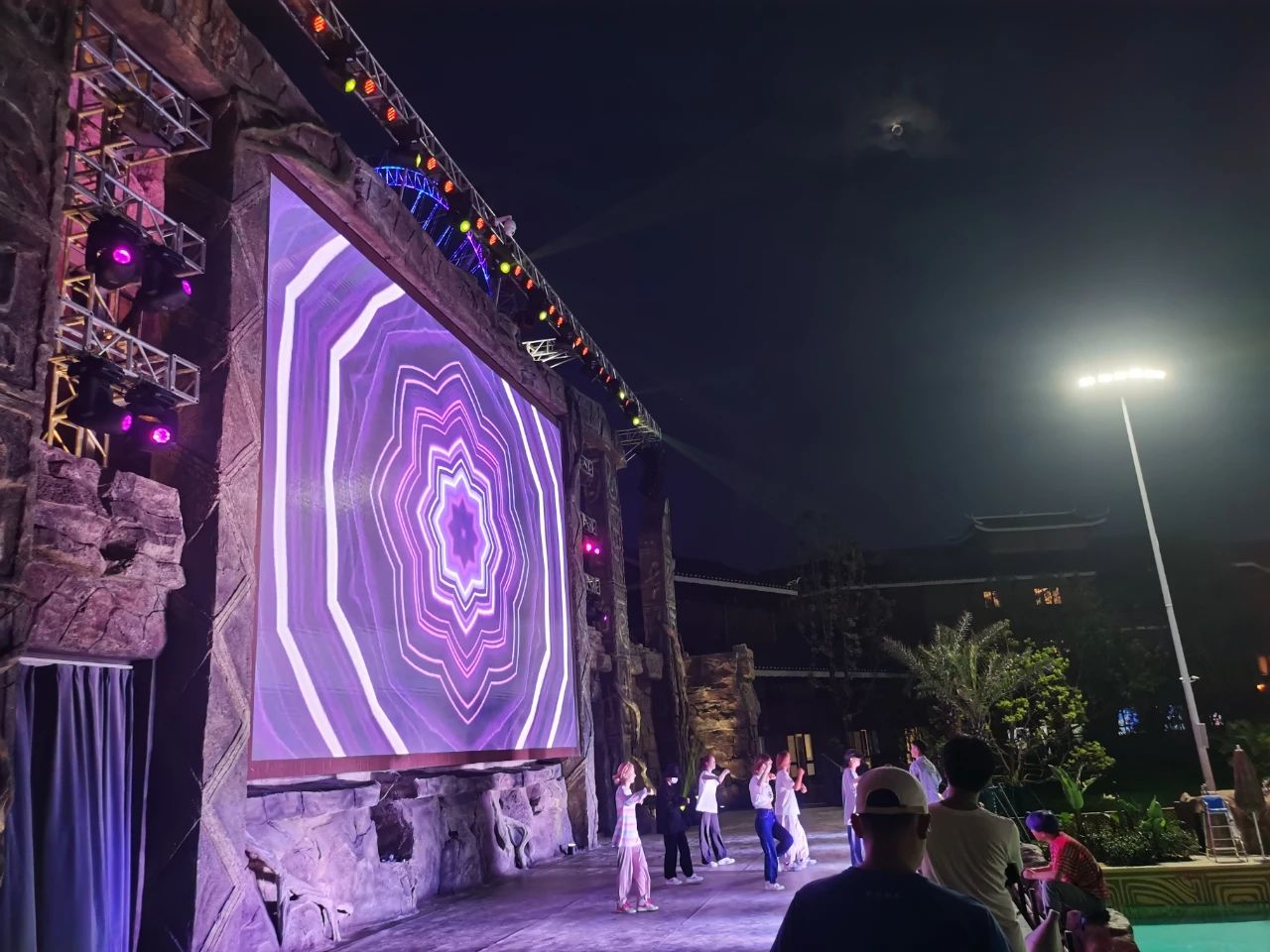 ���g22 - �ٷ���վ -- ÿ���о�ϲ